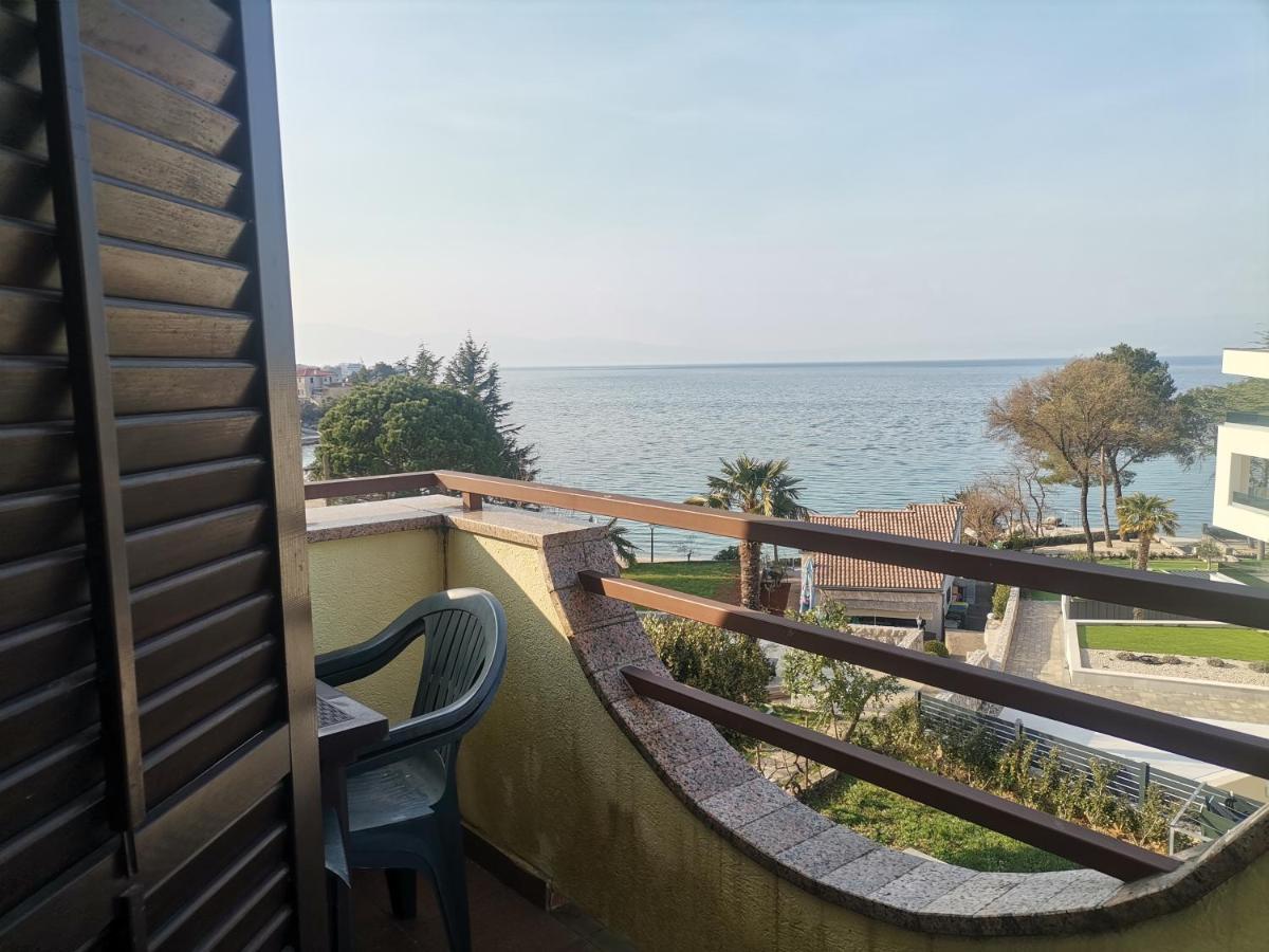 Apartments Petrica 马林斯卡 外观 照片